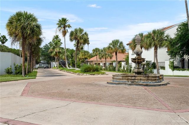 301 Byron Nelson Street 6, Mcallen, TX 78503