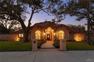 301 Byron Nelson Street 6, Mcallen, TX 78503