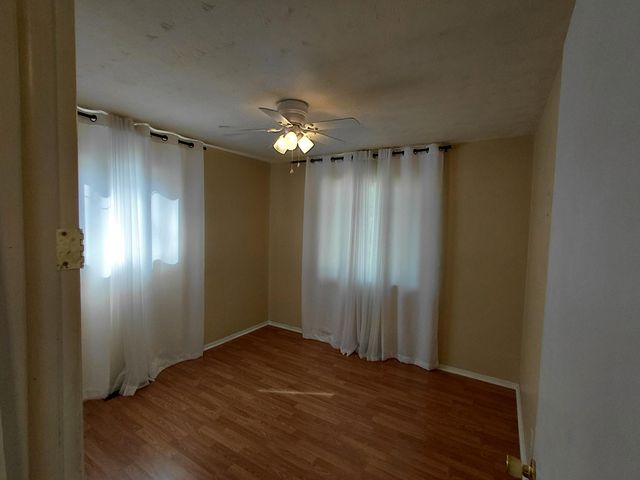 1035 E Mccanse Street, Springfield, MO 65803