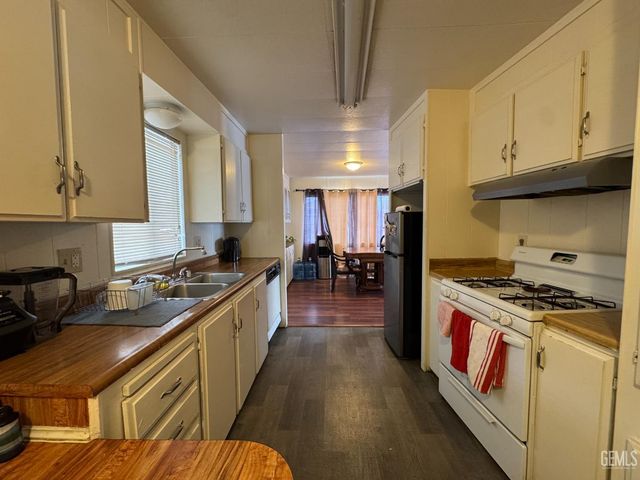 6601 Eucalyptus Drive 354, Bakersfield, CA 93306