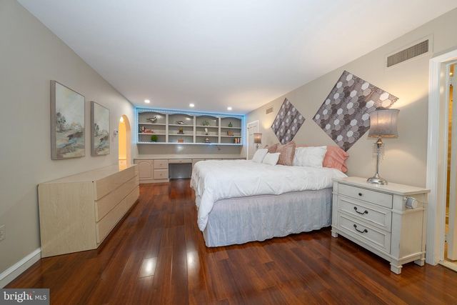 1448 MEADOWBROOK RD, Meadowbrook, PA 19046