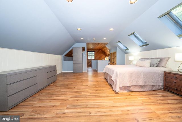 1448 MEADOWBROOK RD, Meadowbrook, PA 19046