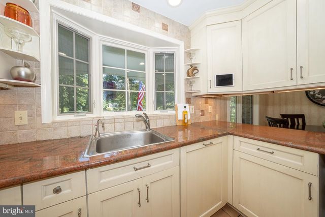 1448 MEADOWBROOK RD, Meadowbrook, PA 19046