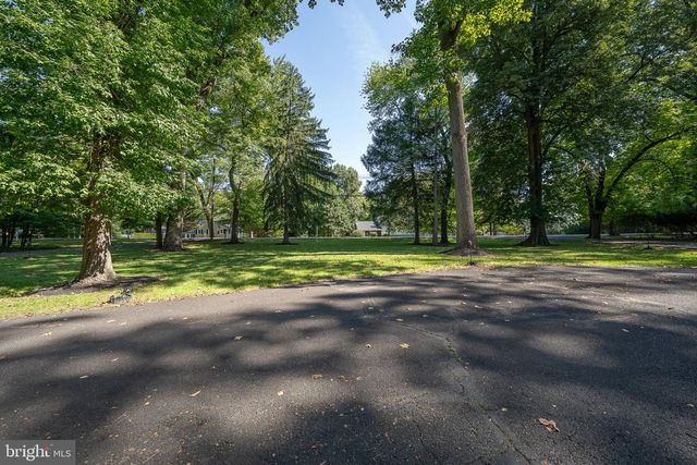 1448 MEADOWBROOK RD, Meadowbrook, PA 19046