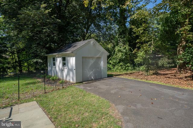 1448 MEADOWBROOK RD, Meadowbrook, PA 19046