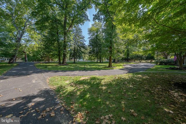 1448 MEADOWBROOK RD, Meadowbrook, PA 19046