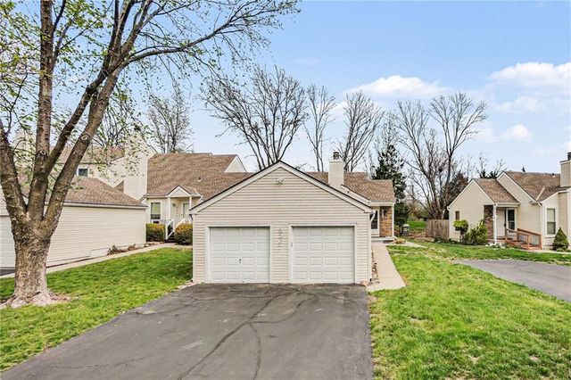 8267 N Revere Avenue, Kansas City, MO 64151