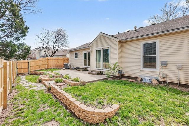 8267 N Revere Avenue, Kansas City, MO 64151