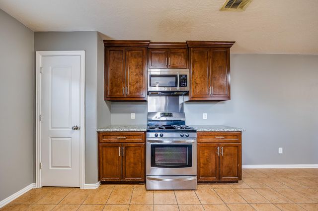 21927 Octavia Way, Houston, TX 77073