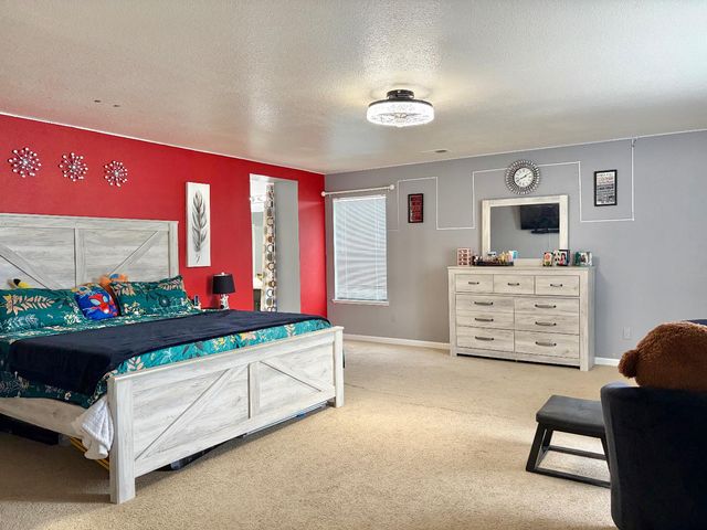 4045 EWS Woods Blvd, Stockton, CA 95206