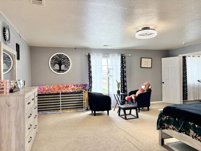 4045 EWS Woods Blvd, Stockton, CA 95206