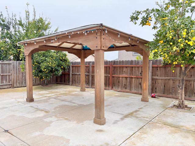 4045 EWS Woods Blvd, Stockton, CA 95206