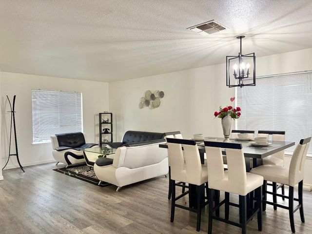 4045 EWS Woods Blvd, Stockton, CA 95206