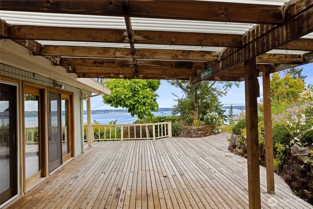 6107 Hawthorne Terrace NE, Tacoma, WA 98422