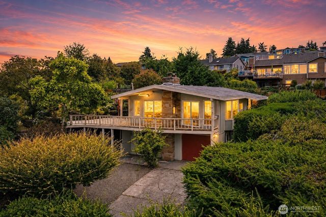 6107 Hawthorne Terrace NE, Tacoma, WA 98422