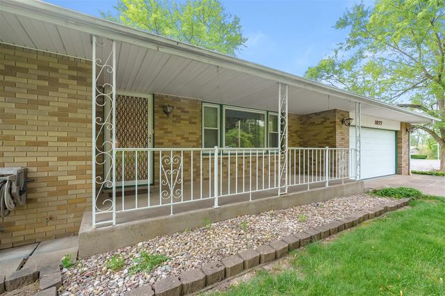 1077 Riverside Drive, Battle Creek, MI 49015
