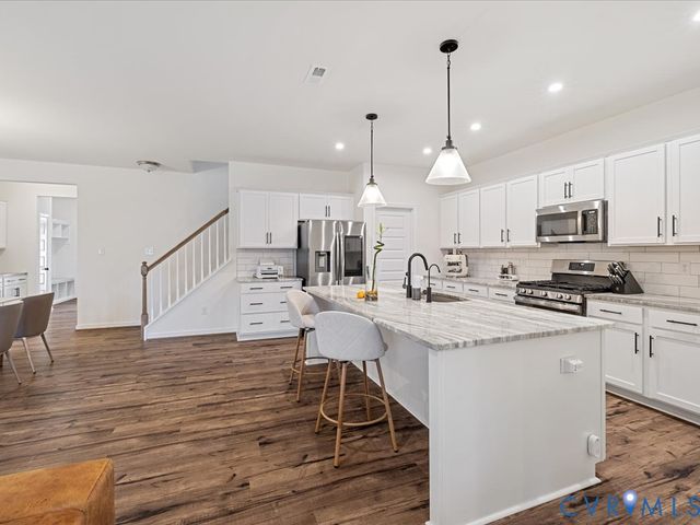 7046 Rivermere Ln, Henrico, VA 23059