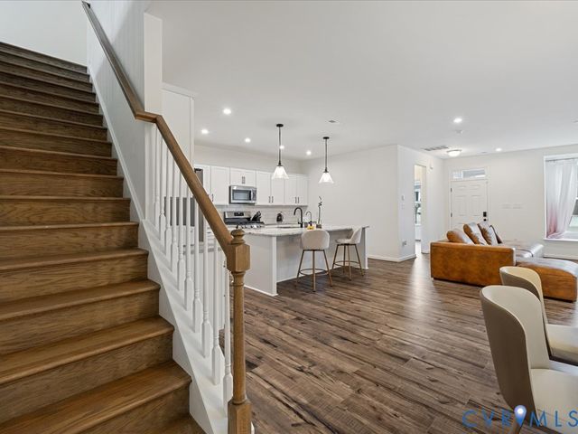 7046 Rivermere Ln, Henrico, VA 23059