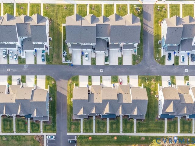 7046 Rivermere Ln, Henrico, VA 23059