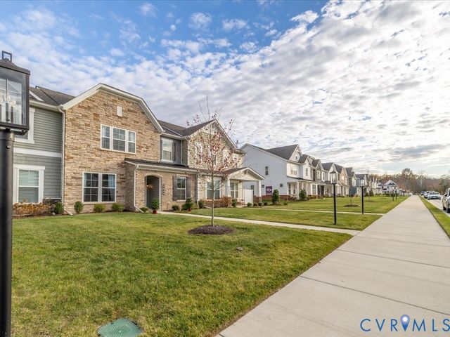 7046 Rivermere Ln, Henrico, VA 23059