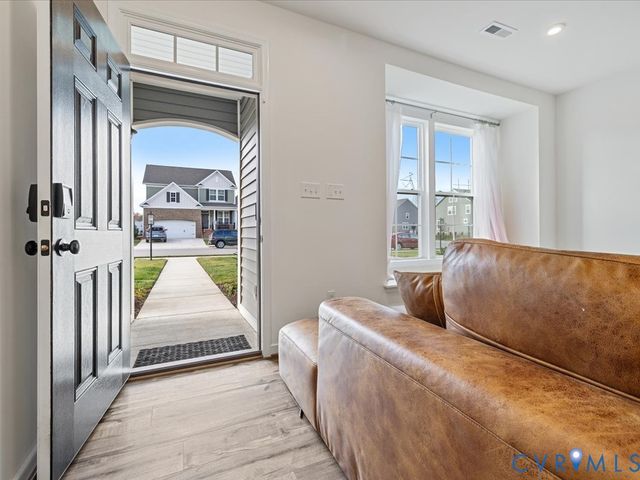 7046 Rivermere Ln, Henrico, VA 23059