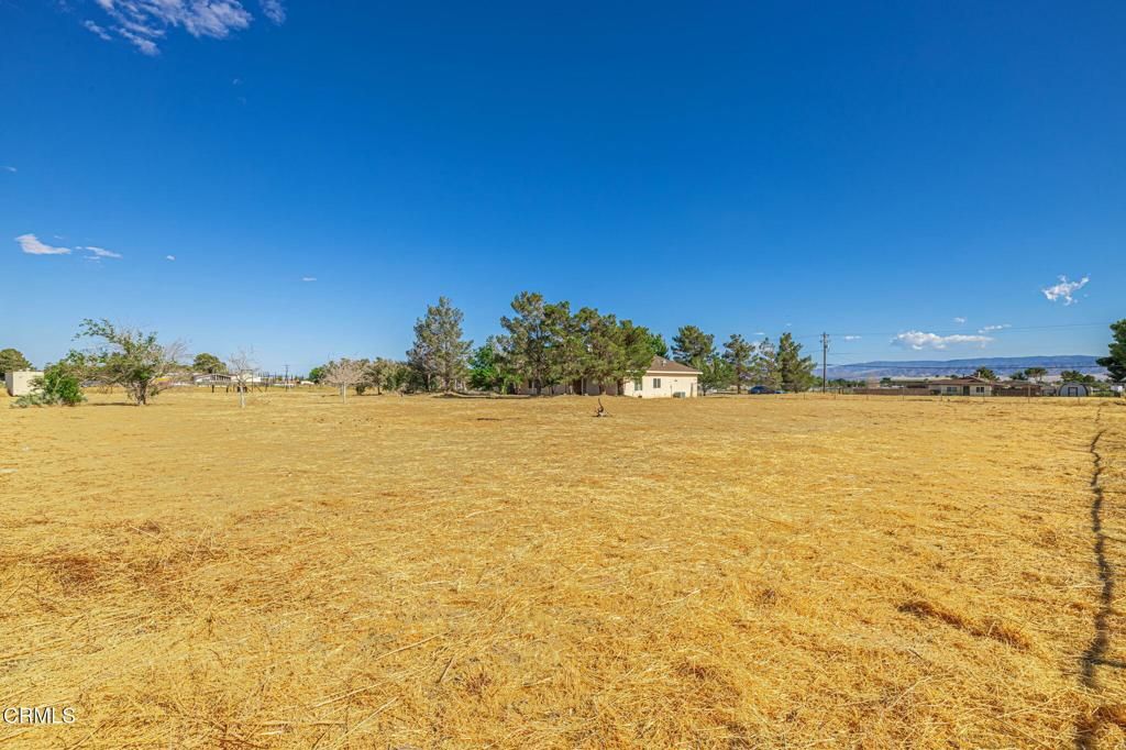 Image 34 of property listing at 8585 W Avenue E, Lancaster, CA 93536