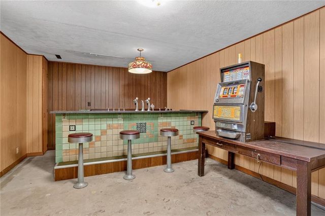 16904 Kentucky Road, Belton, MO 64012