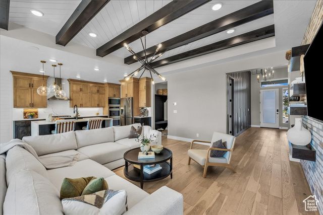 5729 S CARDINAL WING DR, St. George, UT 84790