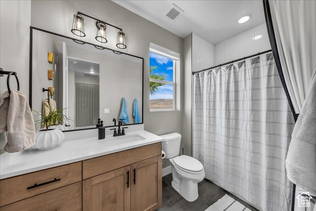 5729 S CARDINAL WING DR, St. George, UT 84790