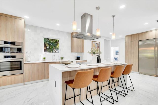 1702 Espanola Dr, Miami, FL 33133