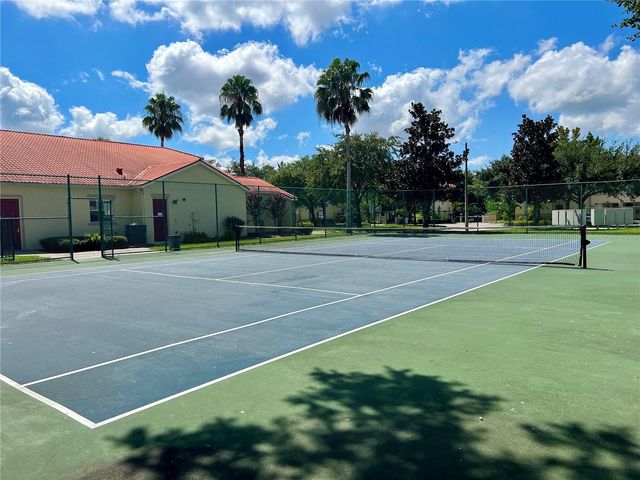 2704 CLUB CORTILE CIRCLE, Kissimmee, FL 34746