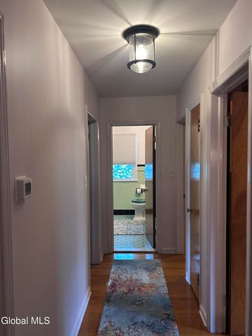 1737 Lexington Parkway, Niskayuna, NY 12309