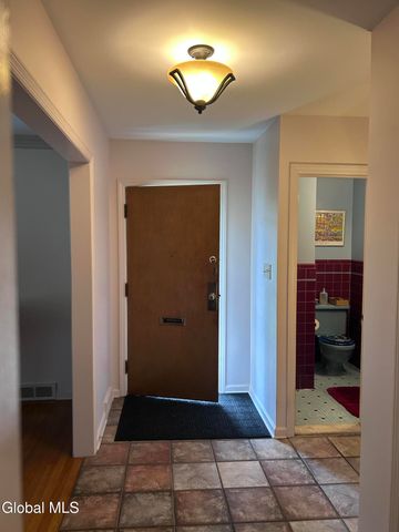 1737 Lexington Parkway, Niskayuna, NY 12309