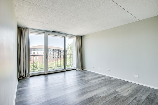 2015 S. Finley Road 612, Lombard, IL 60148