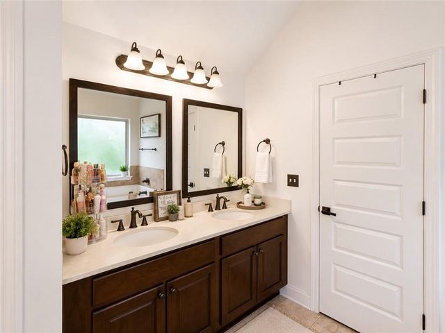 825 Belmar Pass, Fairburn, GA 30213
