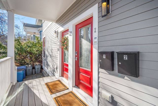 27 Salcombe St 2, Boston, MA 02125