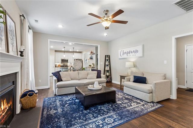 29 Hunts Neck RD, Poquoson, VA 23662