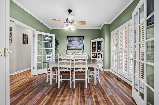 385 Thoroughbred Ln, Hartsville, TN 37074