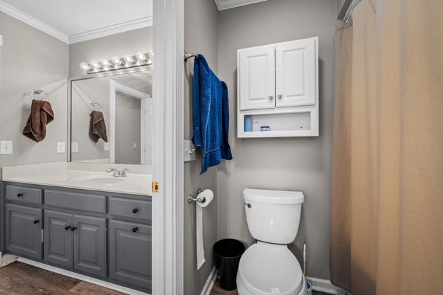 385 Thoroughbred Ln, Hartsville, TN 37074
