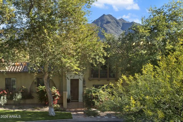 18650 N THOMPSON PEAK -- 2063, Scottsdale, AZ 85255