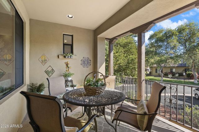 18650 N THOMPSON PEAK -- 2063, Scottsdale, AZ 85255