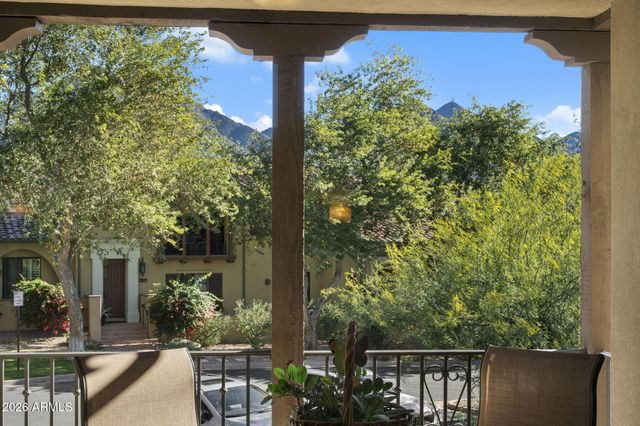 18650 N THOMPSON PEAK -- 2063, Scottsdale, AZ 85255