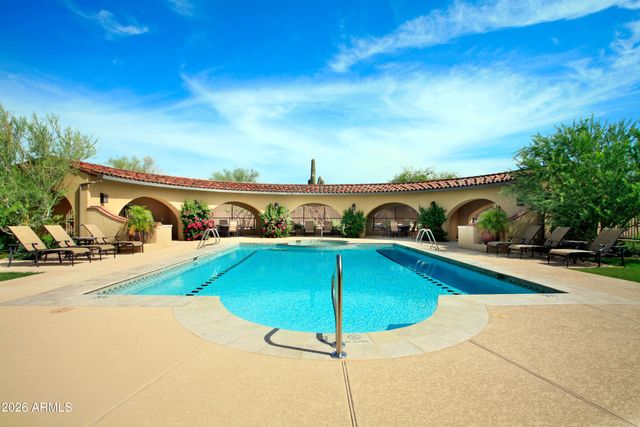 18650 N THOMPSON PEAK -- 2063, Scottsdale, AZ 85255