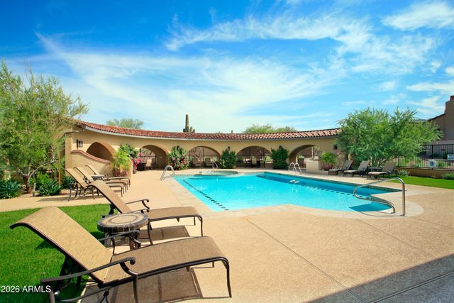 18650 N THOMPSON PEAK -- 2063, Scottsdale, AZ 85255