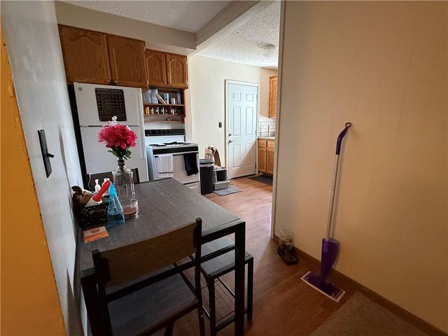 204 S Camden Street, Richmond, MO 64085