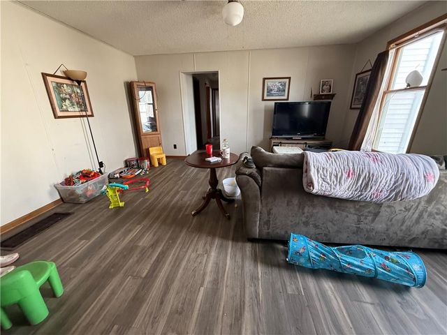 204 S Camden Street, Richmond, MO 64085