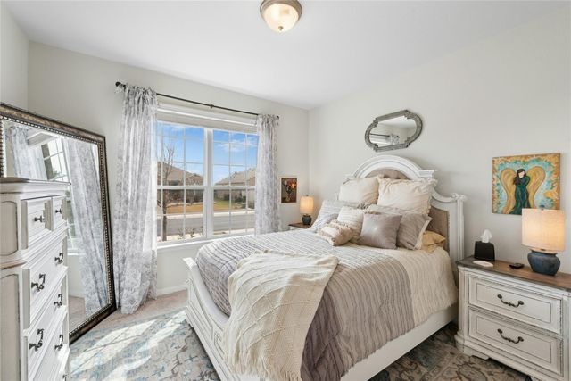 704 Archer LN, Georgetown, TX 78633