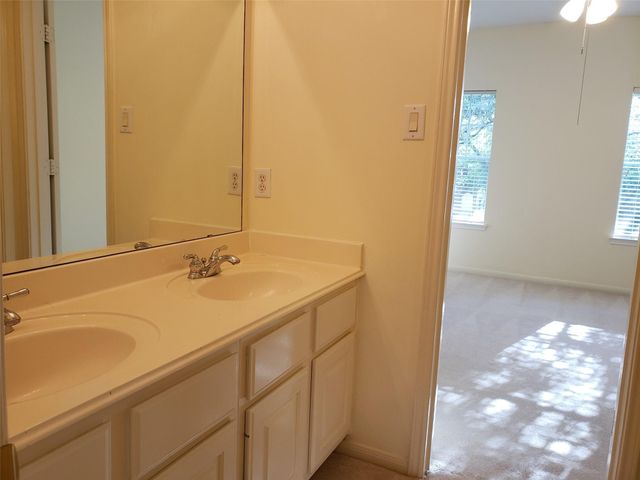 5319 Ashley Way Ct Court, Sugar Land, TX 77479