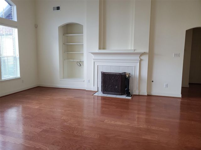 5319 Ashley Way Ct Court, Sugar Land, TX 77479