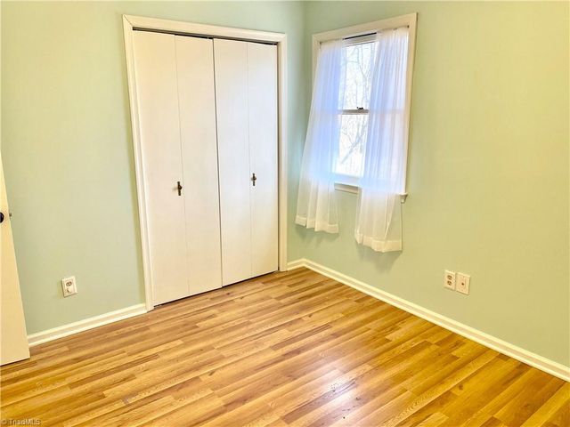 381 James Court, High Point, NC 27265